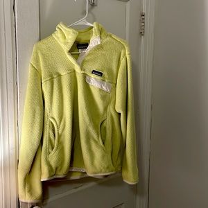 Excellent Condition Women’s Re Tool Snap T!